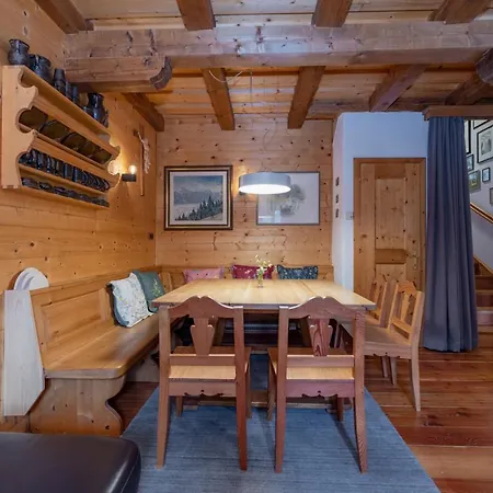 Almhaus Gensbach Alpesi faház