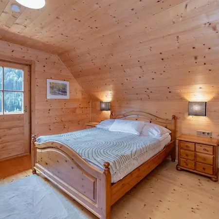 Almhaus Gensbach Alpesi faház Innerkrems